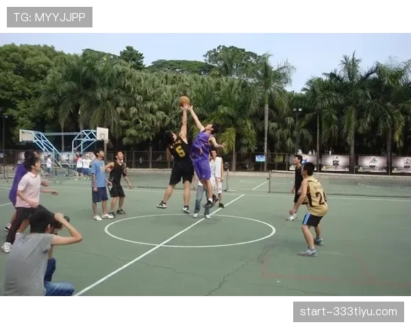 详细解读篮球比赛中跳球规则的具体执行流程与判罚标准